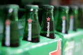 Cervejas da Heineken vistas em mercado na França